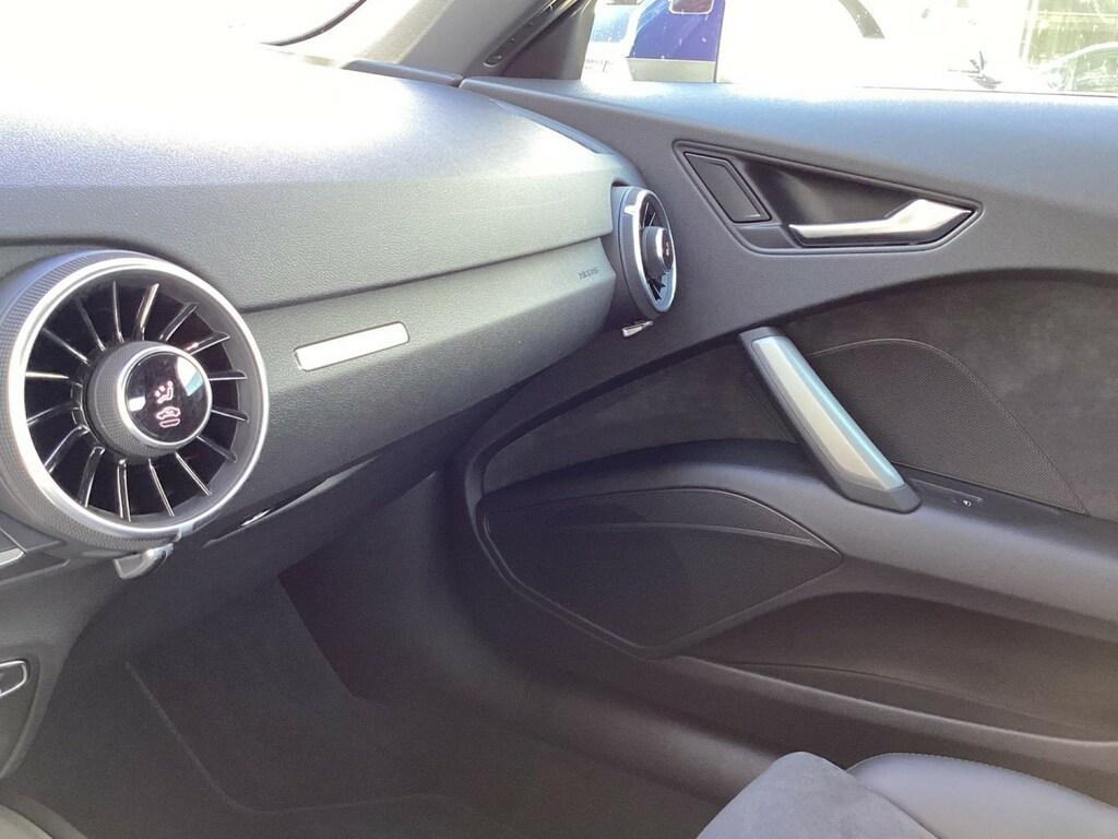 Audi TT Roadster 40 2.0 tfsi s-tronic