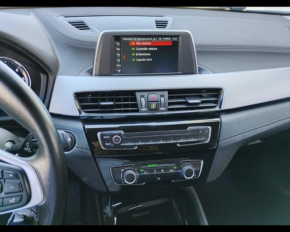 BMW X2 sdrive16d Business X auto