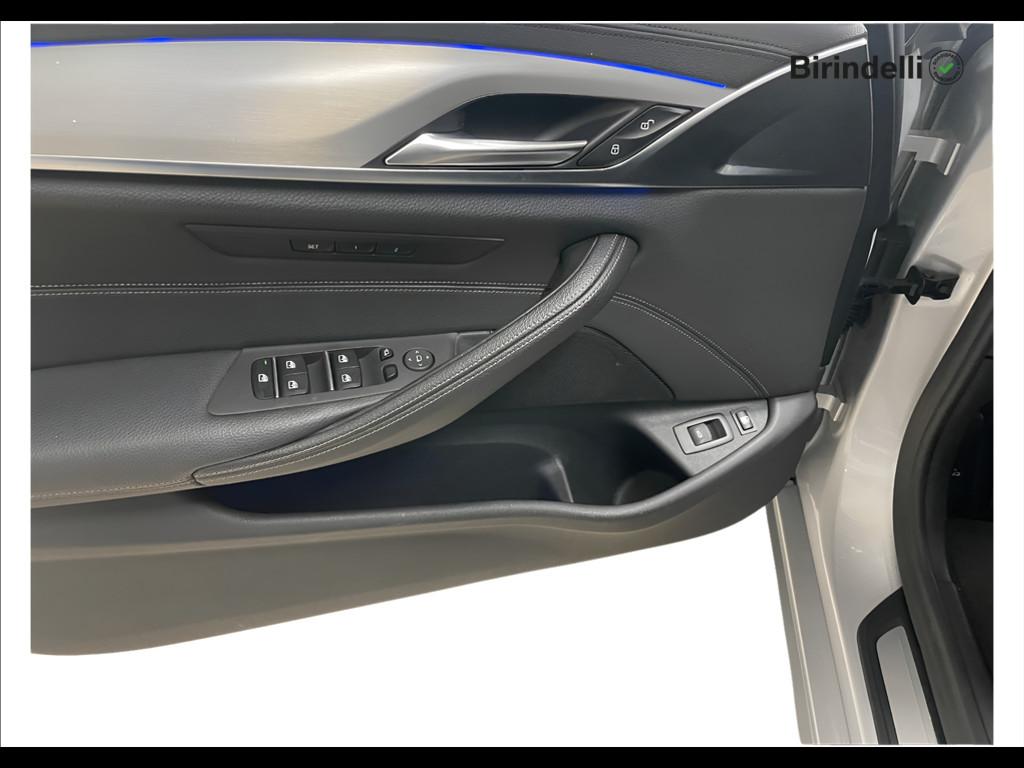 BMW Serie 5 530e Luxury auto