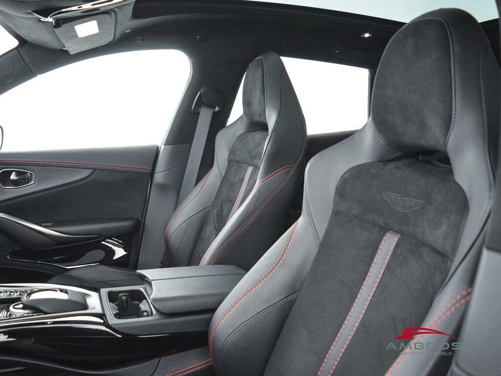 Aston Martin DBX 4.0 auto