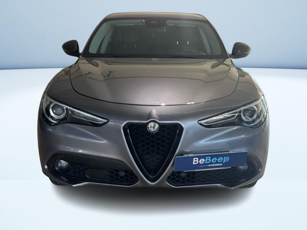 Alfa Romeo Stelvio 2.2 t Executive Q4 210cv auto