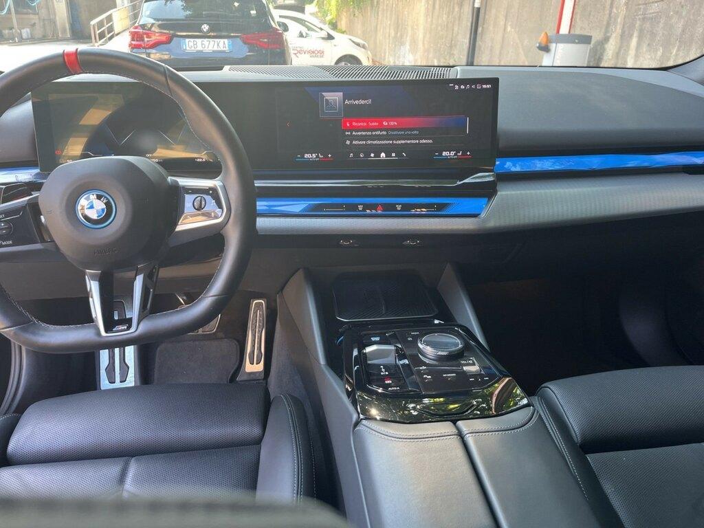 BMW i5 M i5 M60 M Sport Pro
