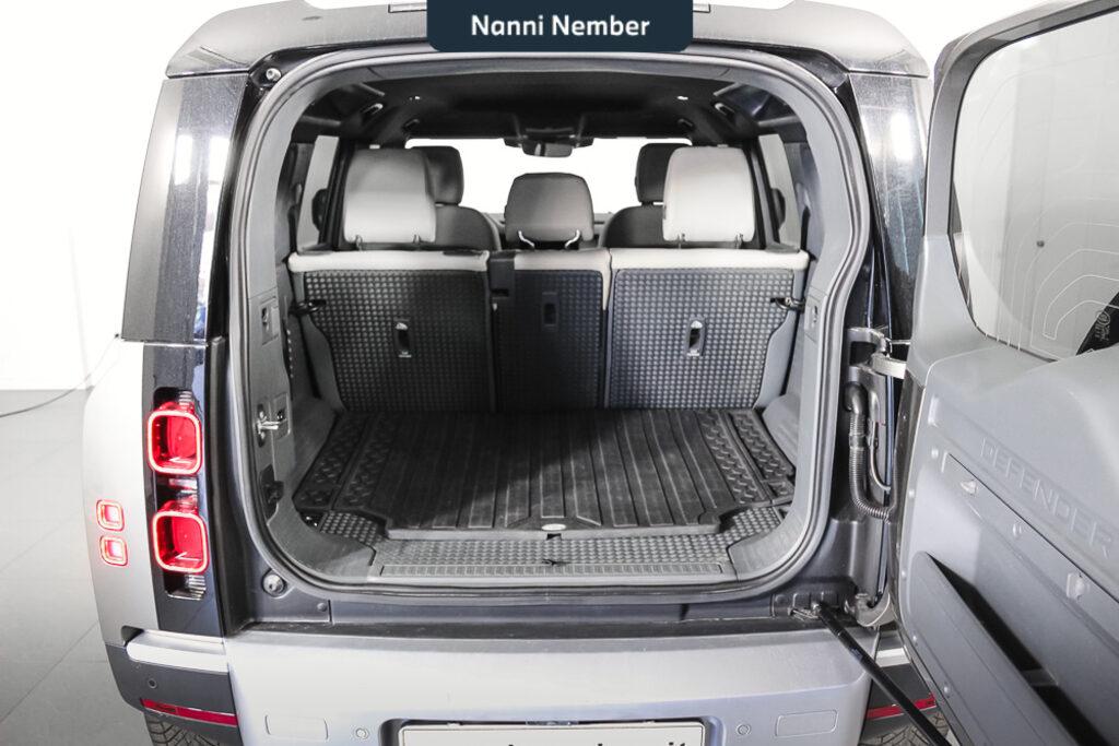 Land Rover Defender 110 3.0d i6 mhev X-Dynamic SE awd 200cv auto