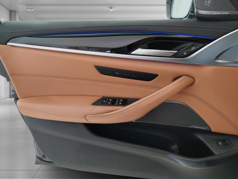 BMW Serie 5 520d Touring mhev 48V xdrive Luxury auto