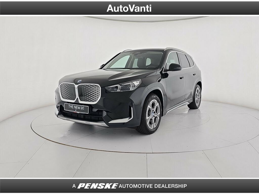 BMW iX1 edrive 20 Special Edition