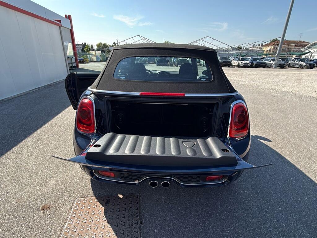 Mini Cooper SD Cabrio 2.0 Cooper SD Hype Auto