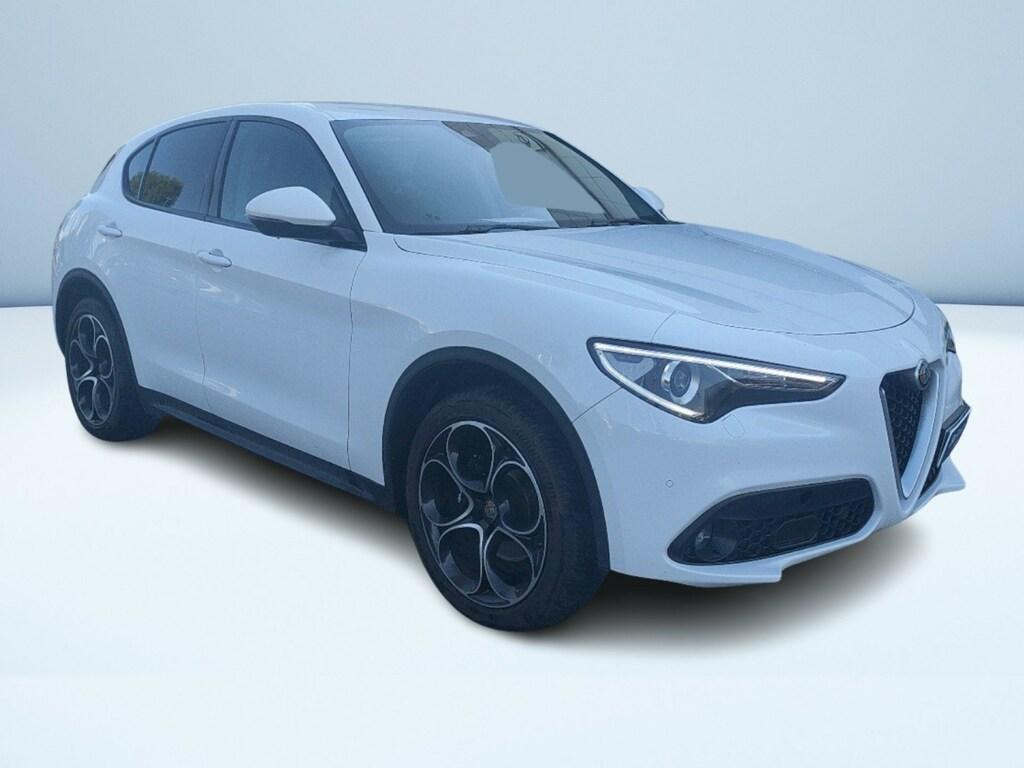 Alfa Romeo Stelvio 2.2 t Executive Q4 210cv auto my19