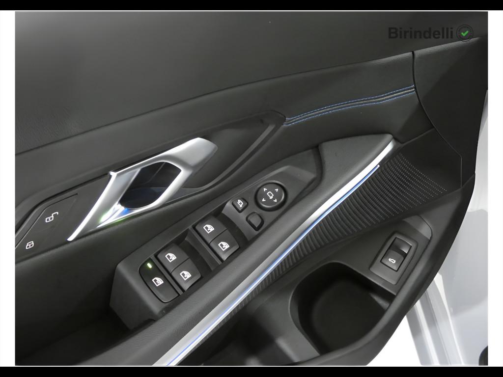 BMW Serie 3 318d Touring mhev 48V M Sport Pro auto