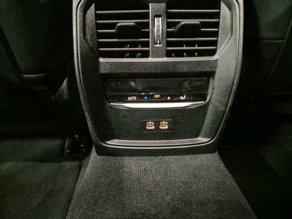 BMW Serie 3 320d Touring mhev 48V Msport xdrive auto