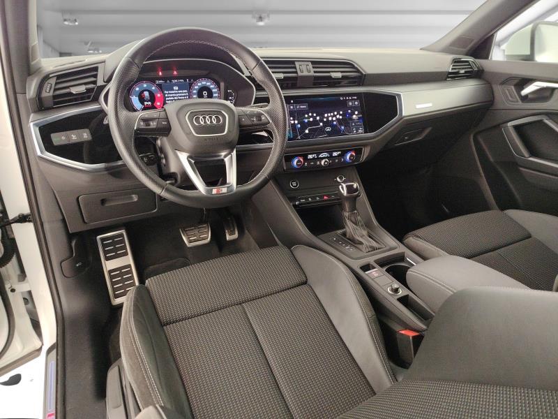 Audi Q3 Sportback 35 2.0 tdi s-tronic