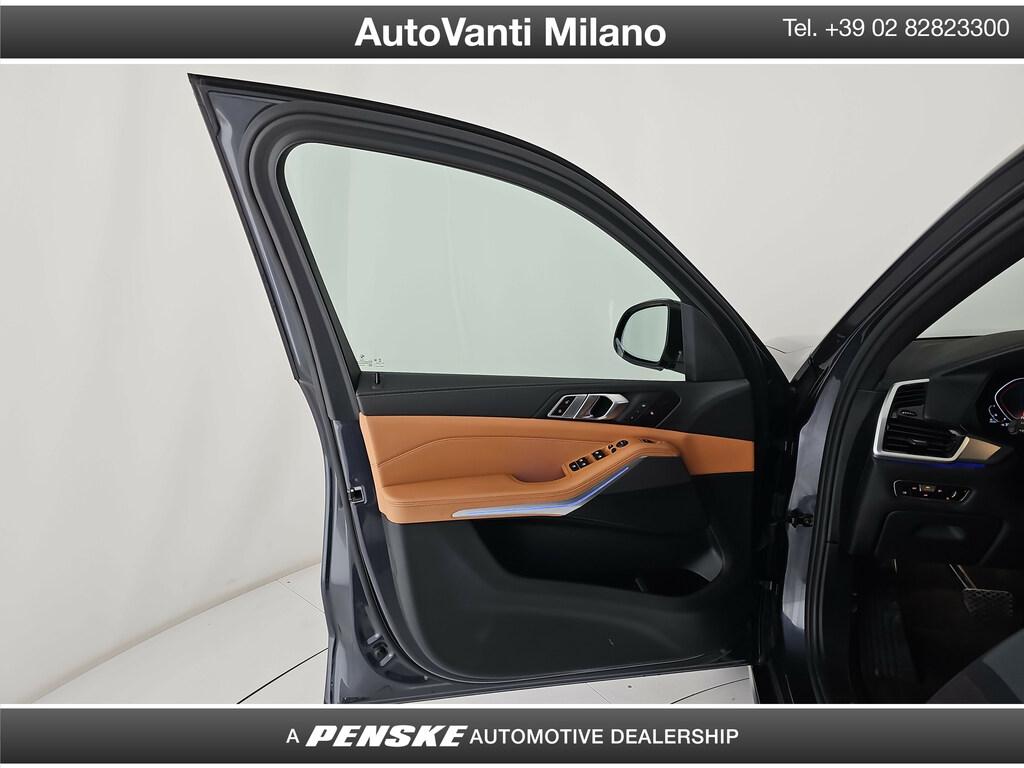 BMW X5 xdrive30d mhev 48V xLine auto