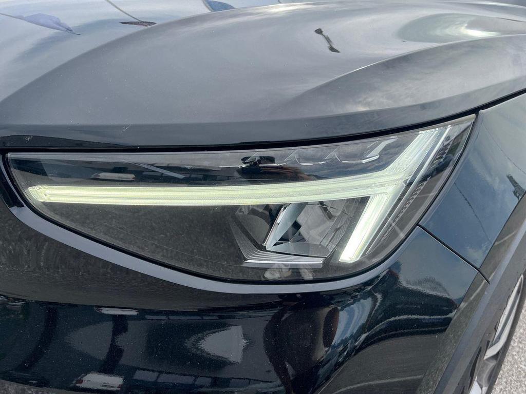 Volvo XC40 2.0 b3 Core auto