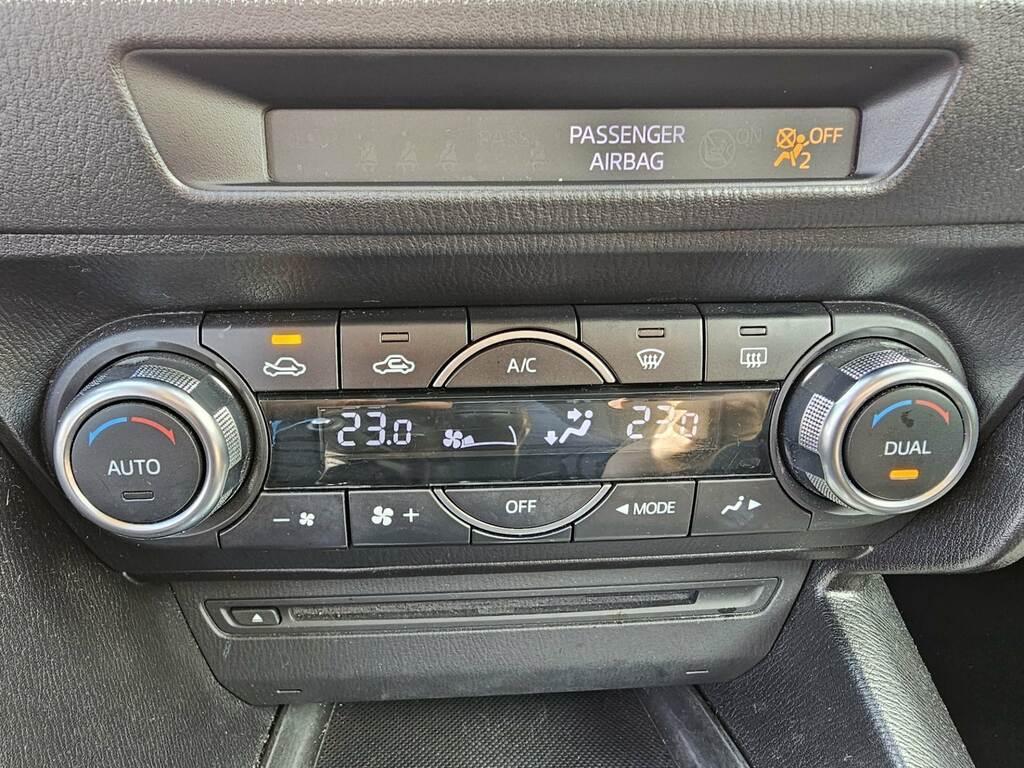 Mazda 3 1.5d Evolve 105cv