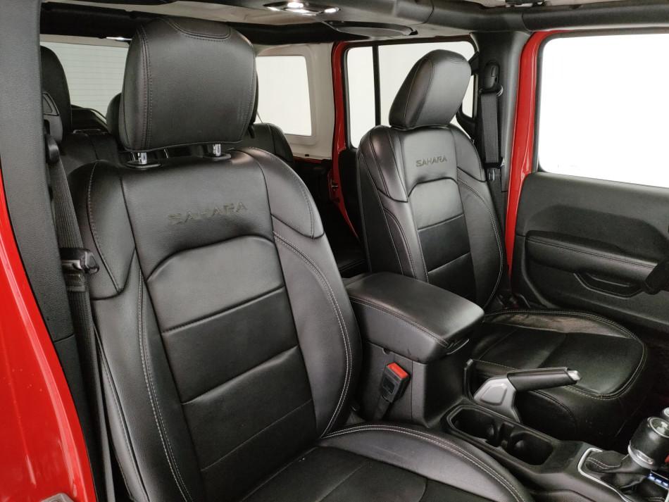 Jeep Wrangler Unlimited 2.0 turbo Sahara auto