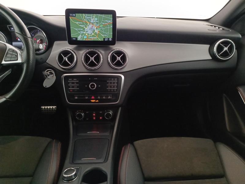 Mercedes GLA 200 d (cdi) Premium 4matic auto