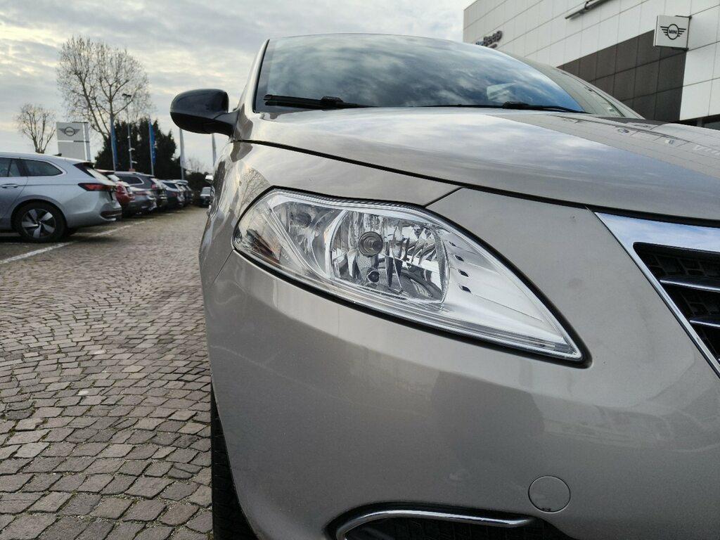 Lancia Ypsilon 1.2 8v Platinum 69cv