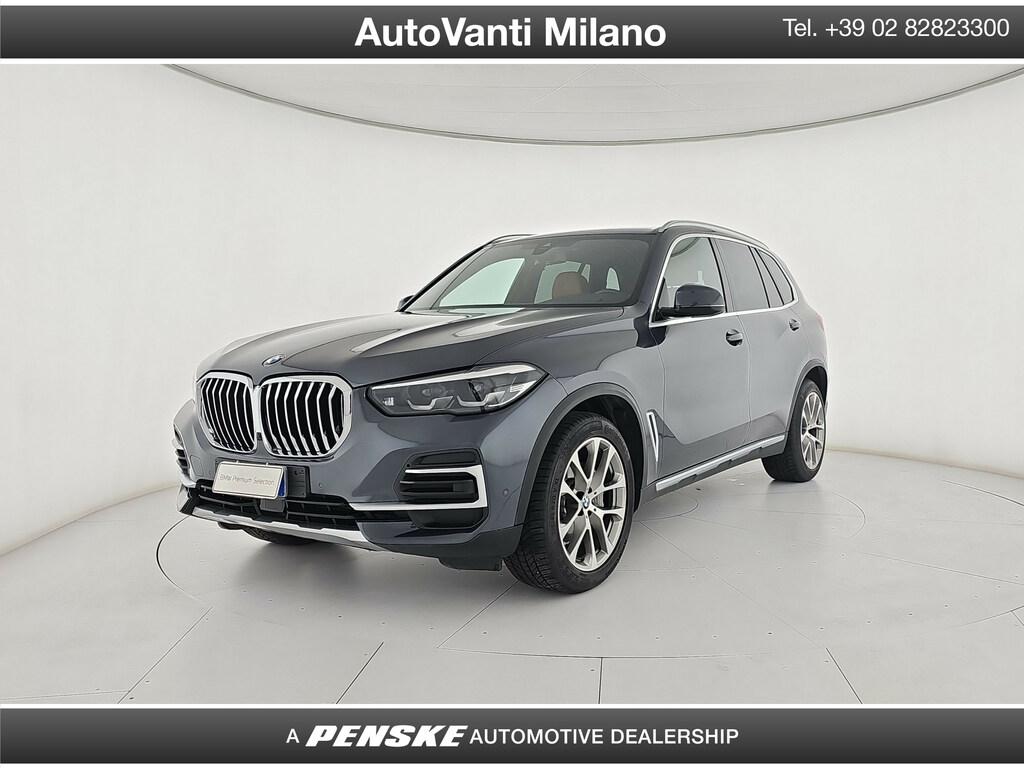 BMW X5 xdrive30d mhev 48V xLine auto