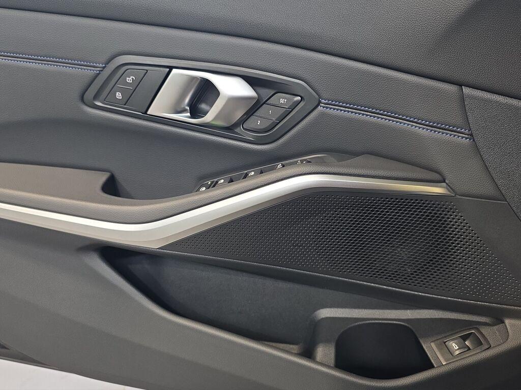 BMW Serie 3 320d Touring mhev 48V Msport xdrive auto