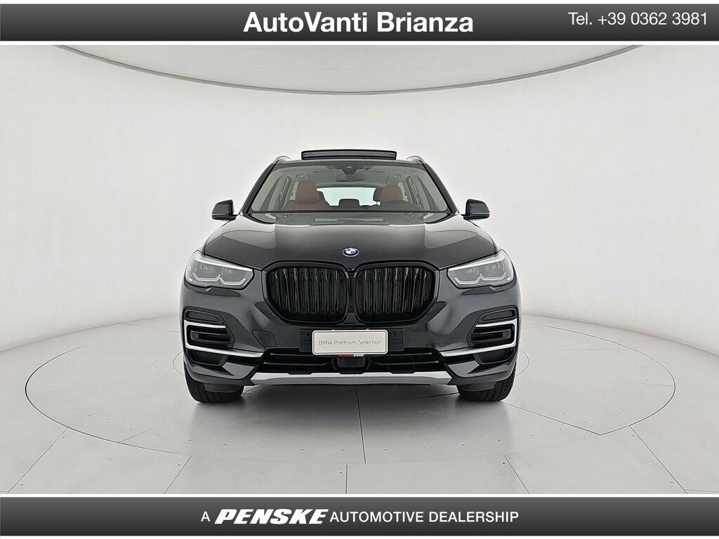 BMW X5 xdrive30d mhev 48V xLine auto