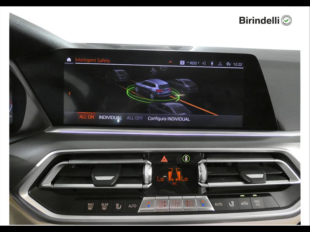 BMW X5 xdrive30d mhev 48V Business auto
