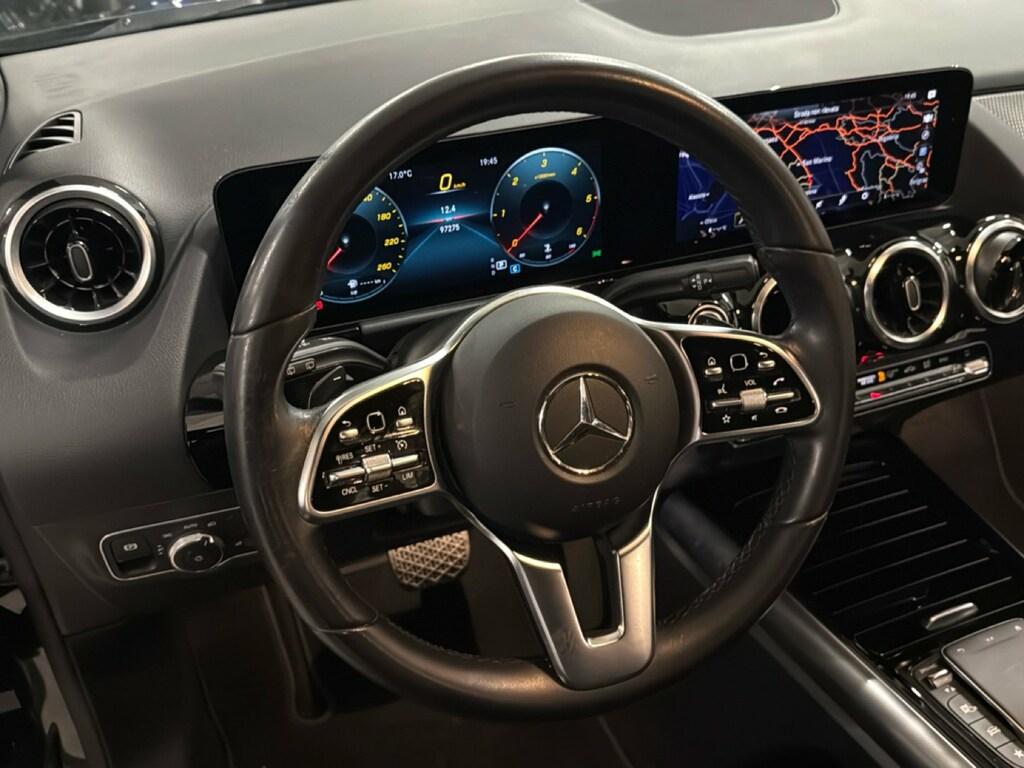 Mercedes GLA 180 d Sport auto