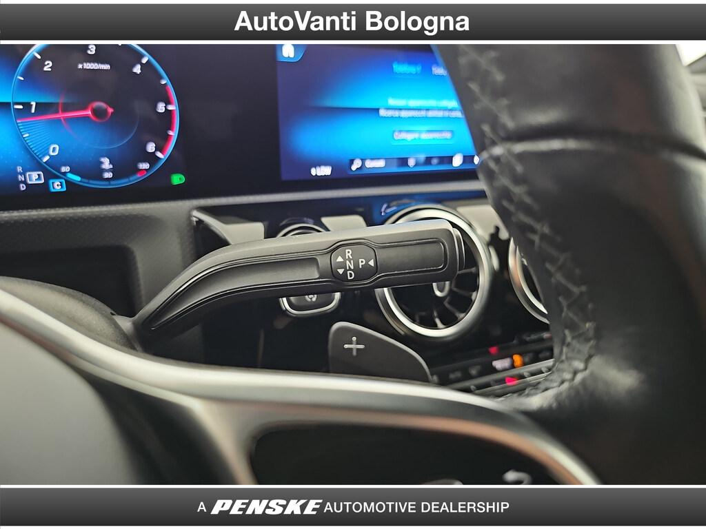 Mercedes CLA Shooting Brake 180 d Night edition auto