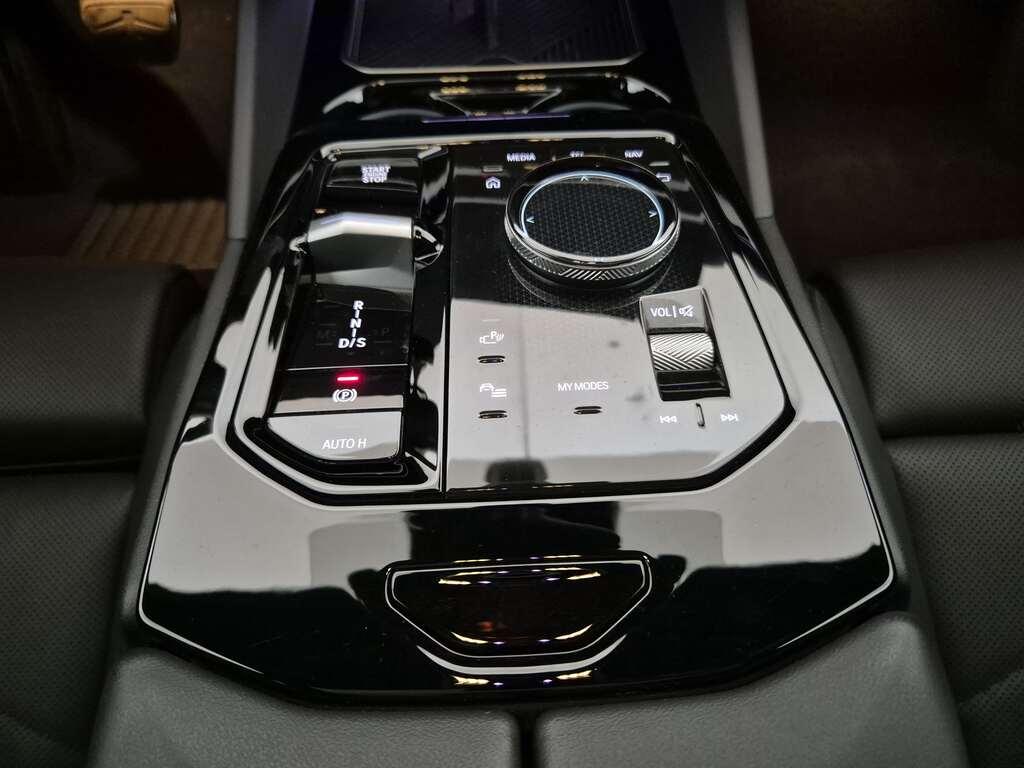 BMW Serie 5 520d Touring 48V xdrive Msport auto