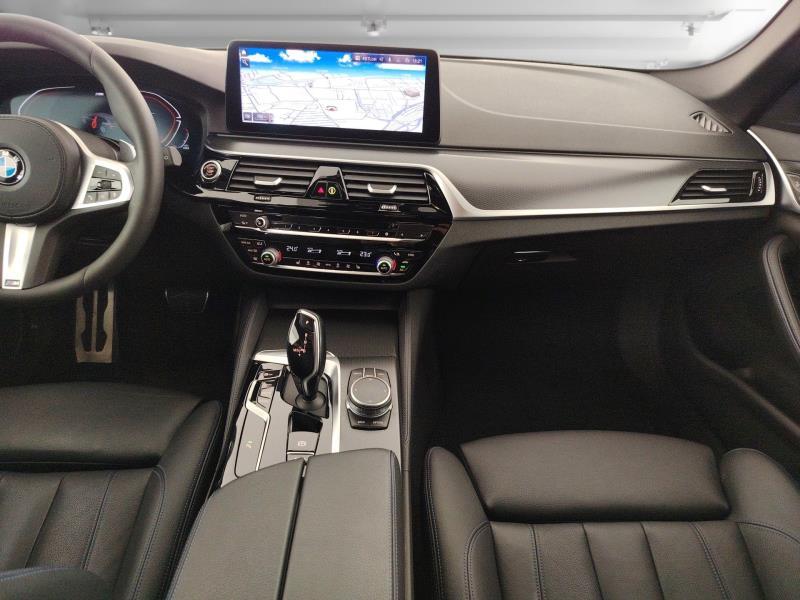 BMW Serie 5 520d Touring mhev 48V xdrive Msport auto