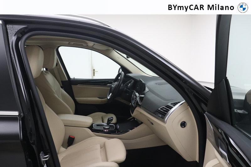 BMW X3 xdrive20d mhev 48V auto