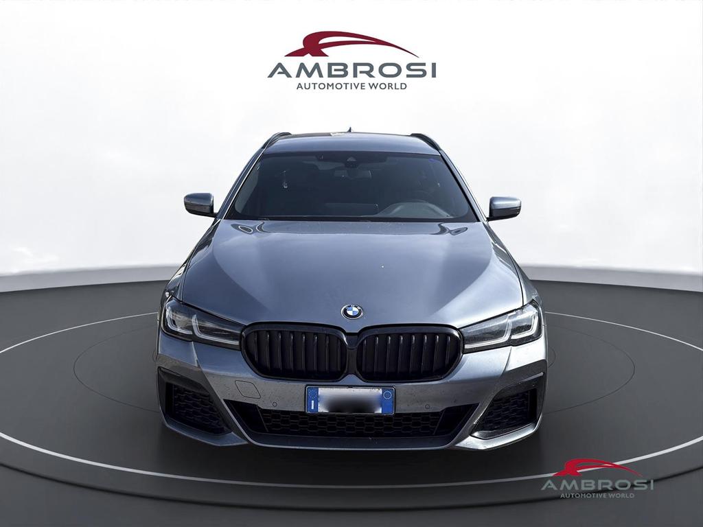 BMW Serie 5 520d Touring mhev 48V xdrive Msport auto