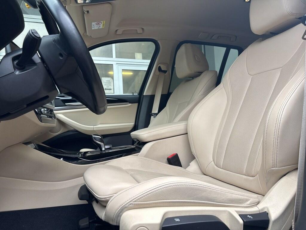 BMW X3 xdrive20d mhev 48V auto