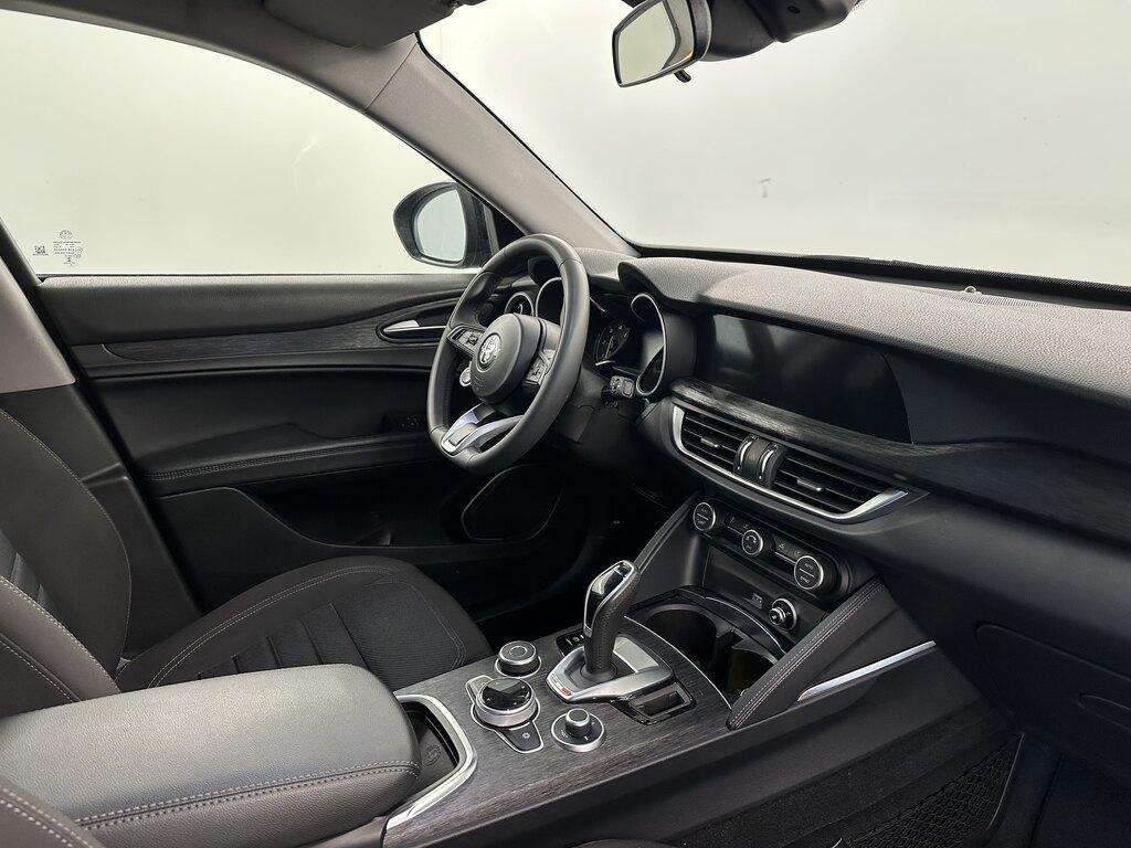 Alfa Romeo Stelvio 2.2 t Business Q4 190cv auto