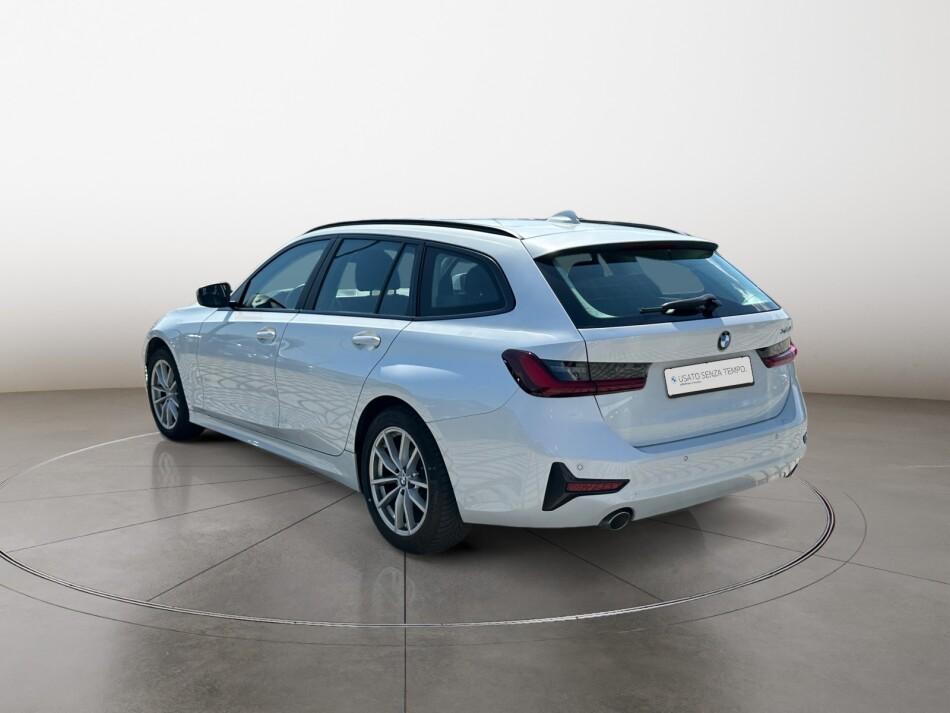BMW Serie 3 316d Touring mhev 48V Luxury auto