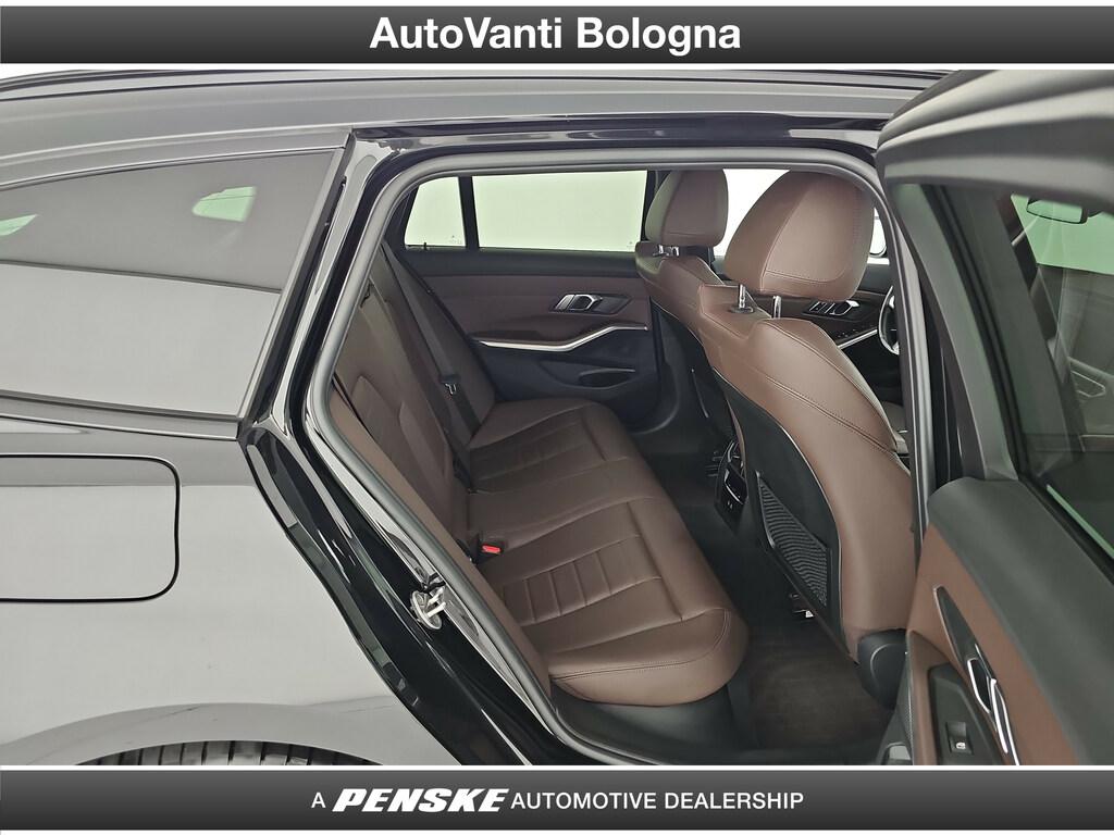 BMW Serie 3 320d Touring mhev 48V Msport xdrive auto