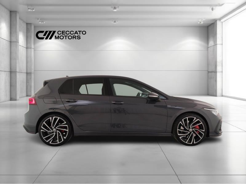 Volkswagen Golf 2.0 tdi GTD 200cv dsg