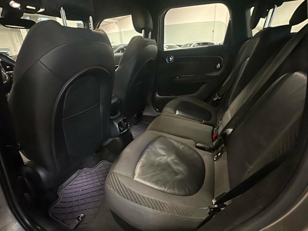 Mini One Countryman 1.5 TwinPower Turbo One Hype Steptronic