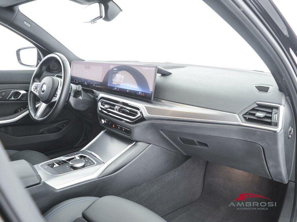 BMW Serie 3 320d Touring mhev 48V Msport xdrive auto