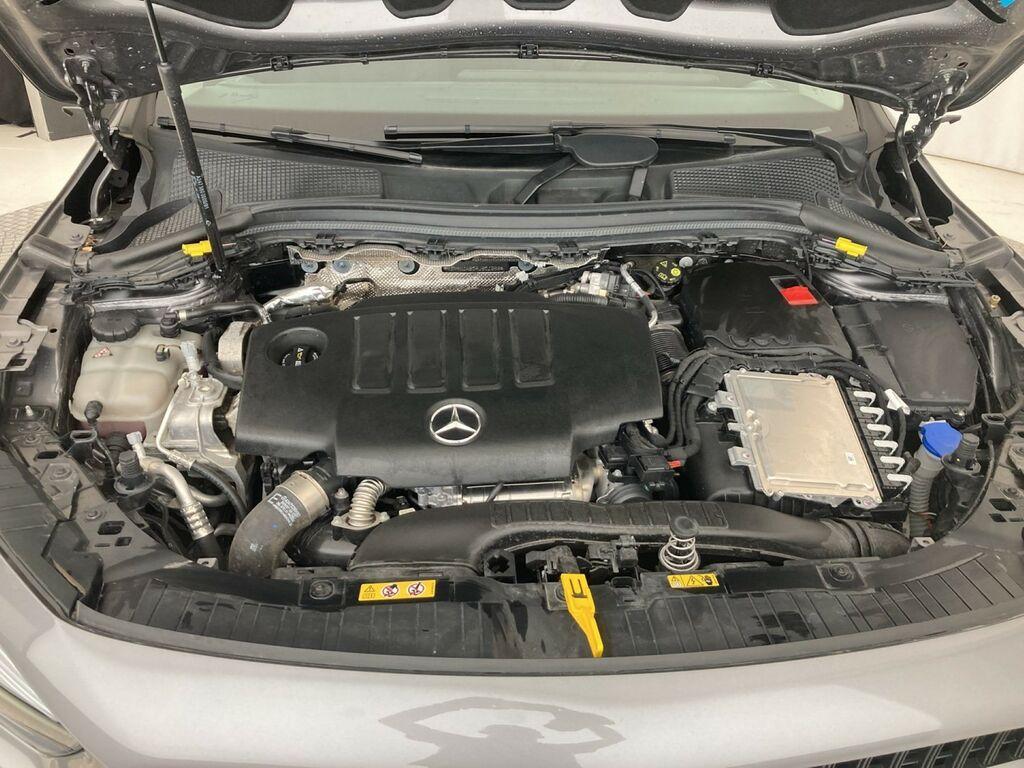 Mercedes GLA 180 d Progressive Advanced auto