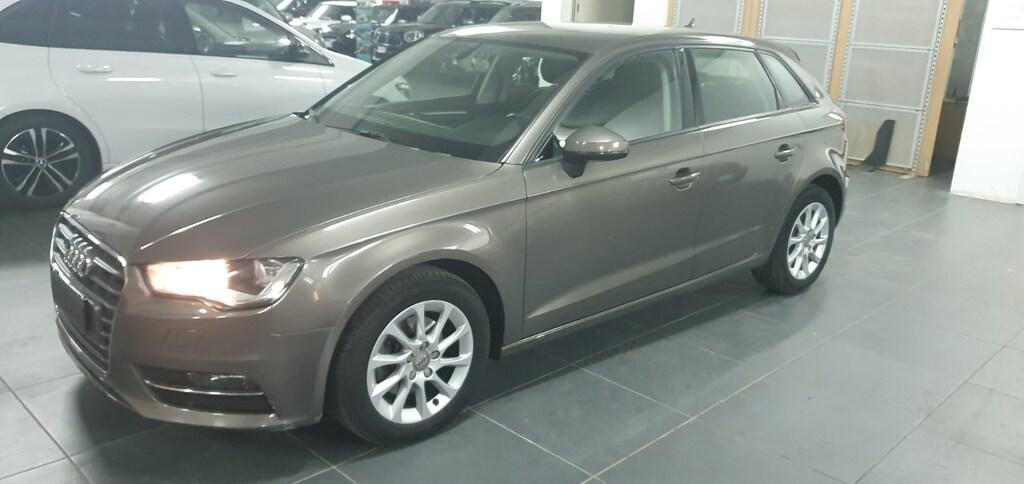 Audi A3 Sportback 1.6 tdi Business 110cv E6