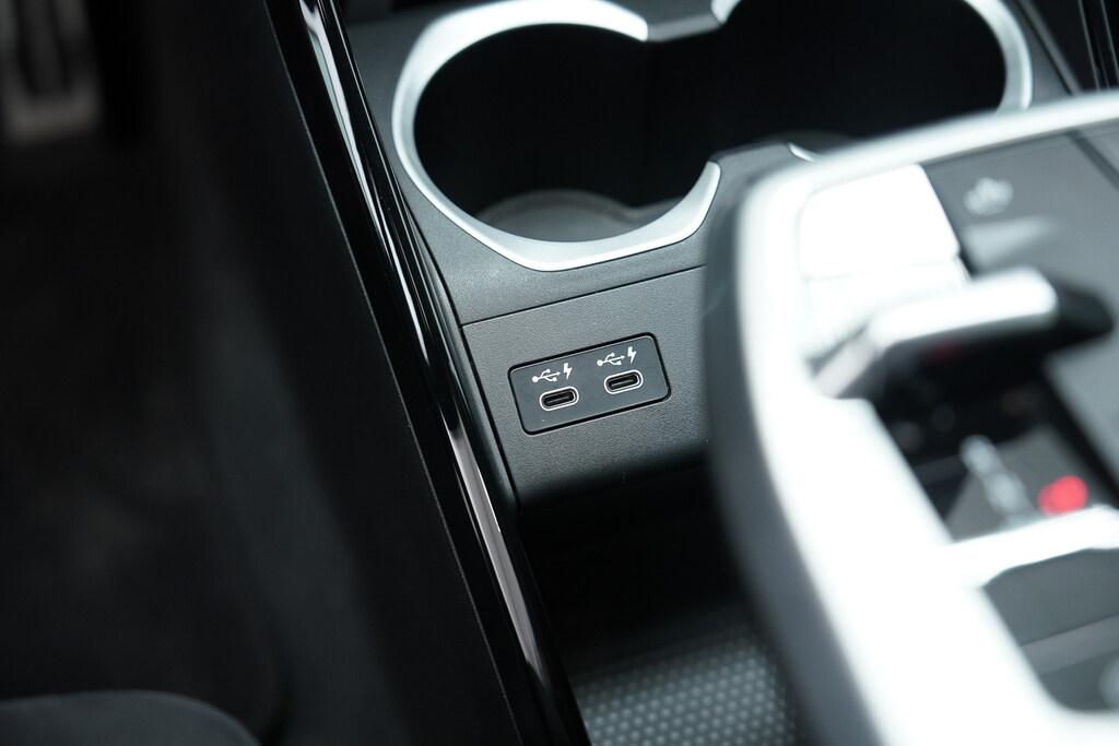 BMW X1 xdrive23d mhev 48V Msport auto