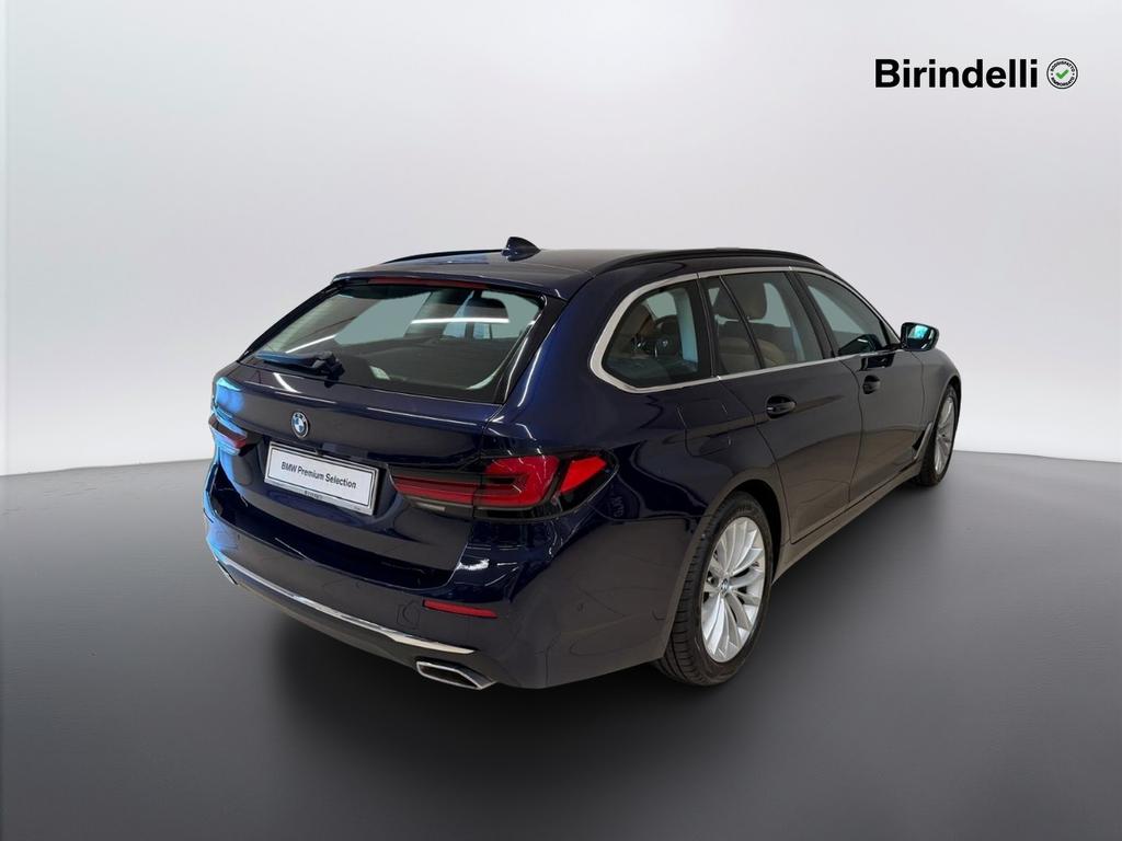BMW Serie 5 520d Touring mhev 48V xdrive Luxury auto