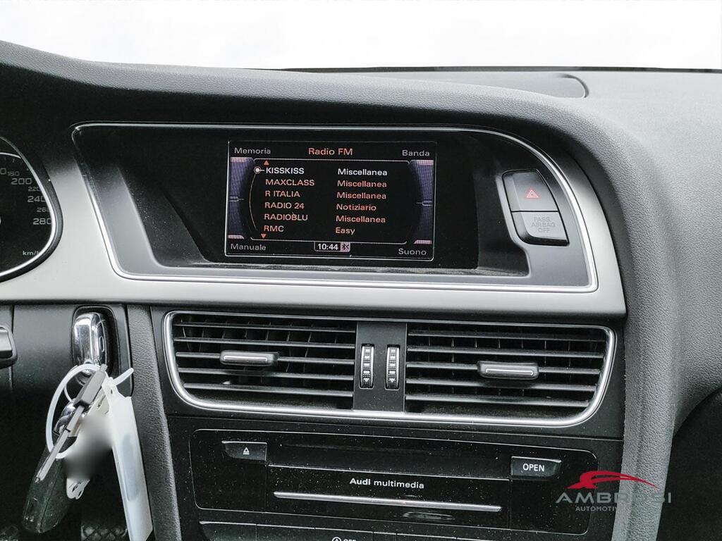 Audi A4 2.0 tdi Ambiente 143cv