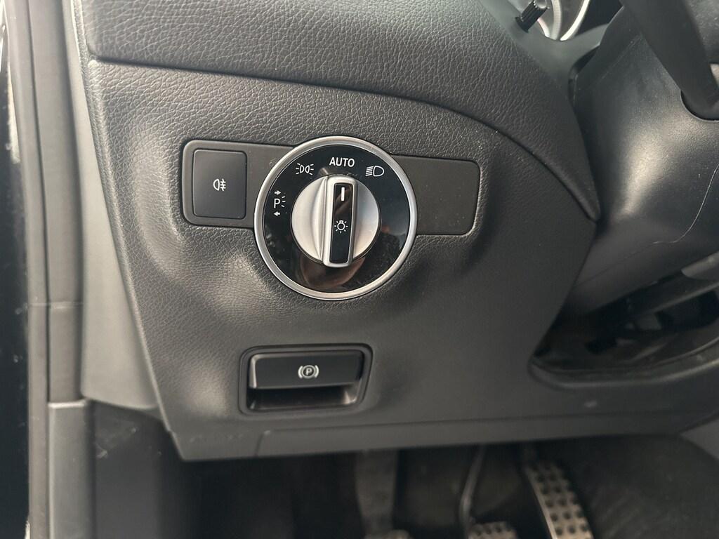 Mercedes CLA 180 d Premium FL