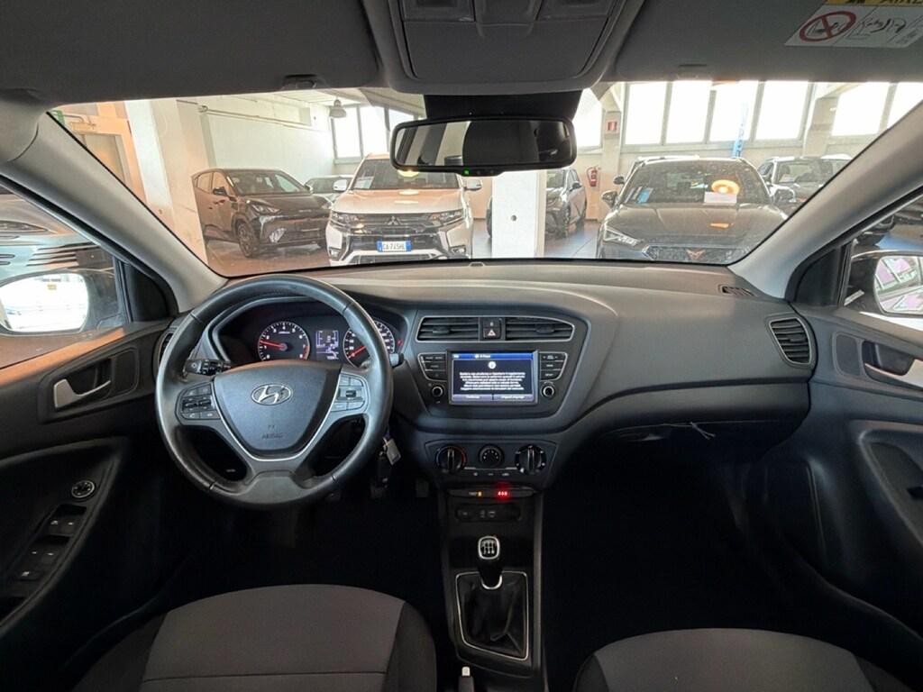 Hyundai i20 1.2 mpi Dualcolor 84cv 5p