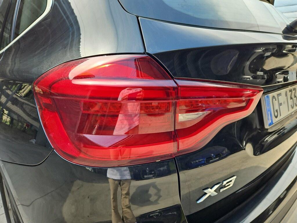BMW X3 xdrive20d mhev 48V xLine auto