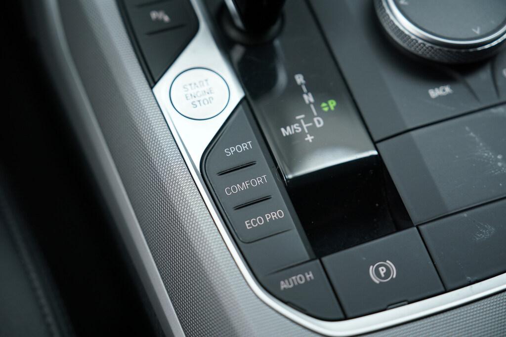 BMW Serie 3 320d Touring mhev 48V xdrive Business Advantage auto