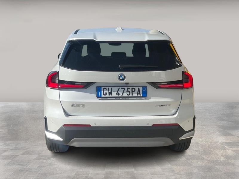 BMW iX1 30 xdrive