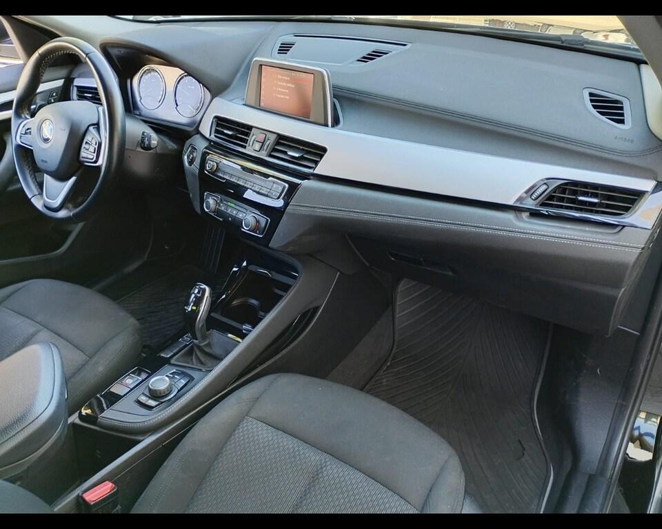 BMW X2 sdrive16d Business X auto