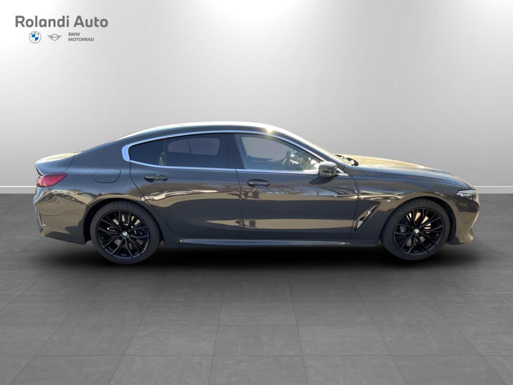 BMW Serie 8 840d Gran Coupe mhev 48V xdrive Individual Composition Msport auto
