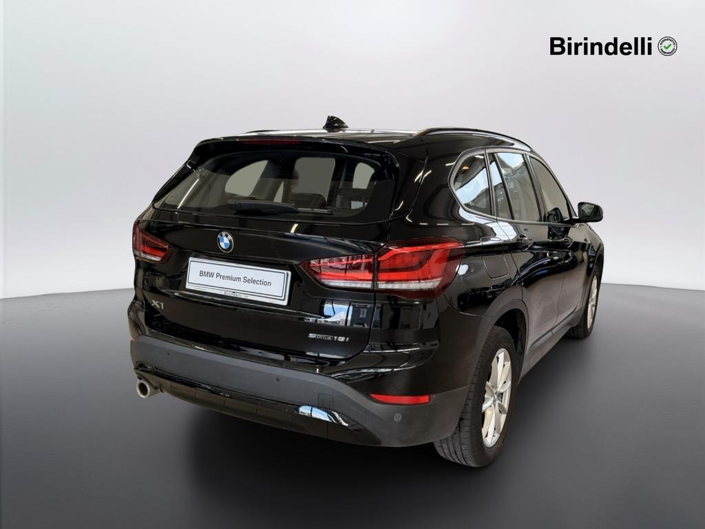 BMW X1 sdrive18i Advantage 136cv